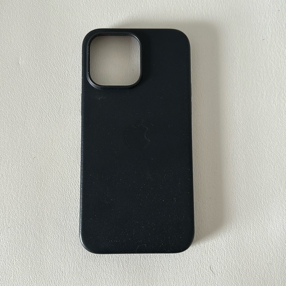 iPhone 14 pro max Apple black leather case - Picture 1 of 2
